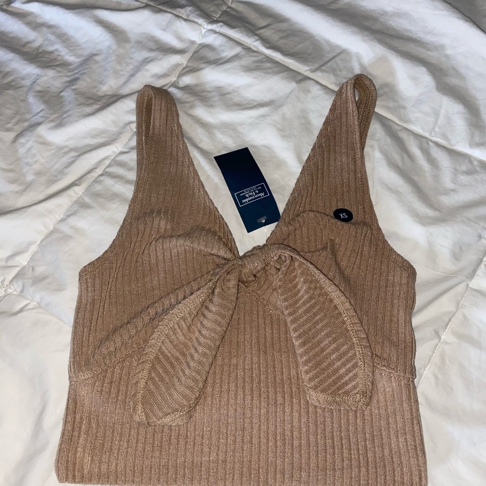 Knot Front Tank
